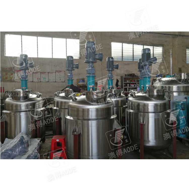5000L不鏽鋼反應(ying)釜