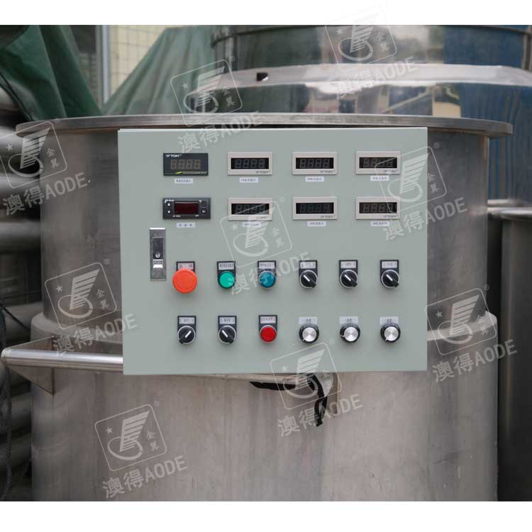 防(fang)爆操作箱