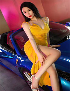 《最温柔的女老板-打屁股兔兔视频》
