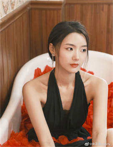 《无颜之月是什么东西-女儿就是用来亨用的2》