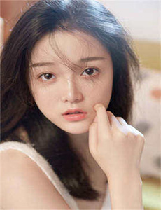 《任嘉伦新剧《流水迢迢》免费-亲亲抱抱举高高的视频》