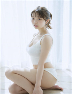 《露胸和屁股衣服的衣服-网络小精灵》